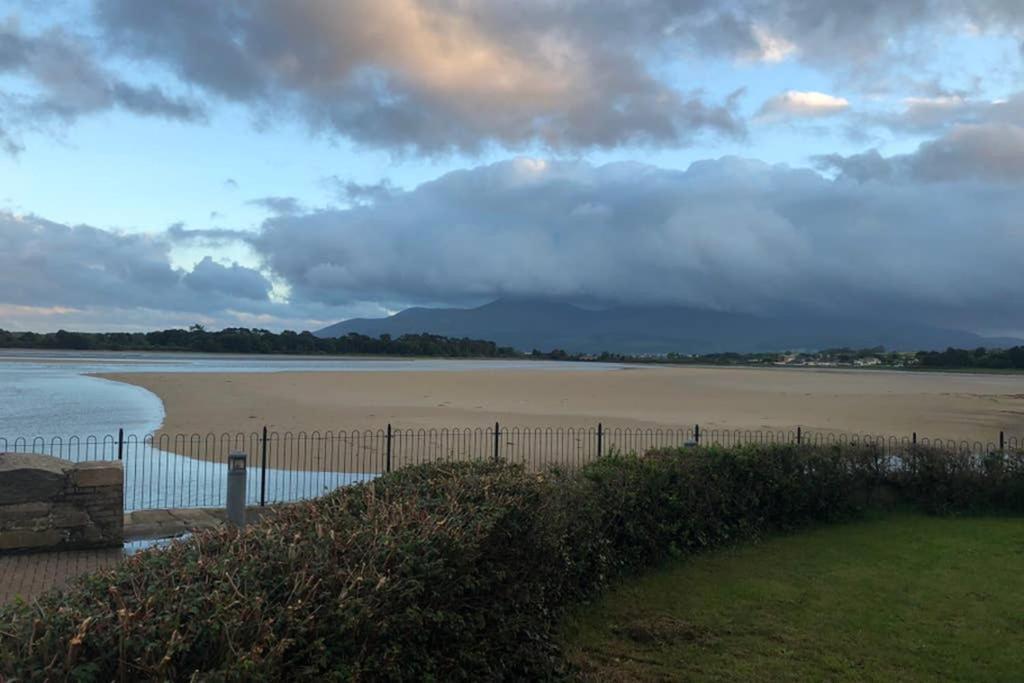 Oyster Bay Holiday Apartment Dundrum Exteriör bild